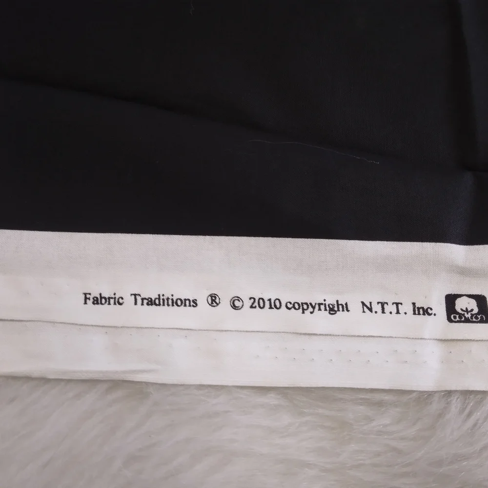 FABRIC Skeleton Apron by Fabric Traditions, One Panel, Cotton